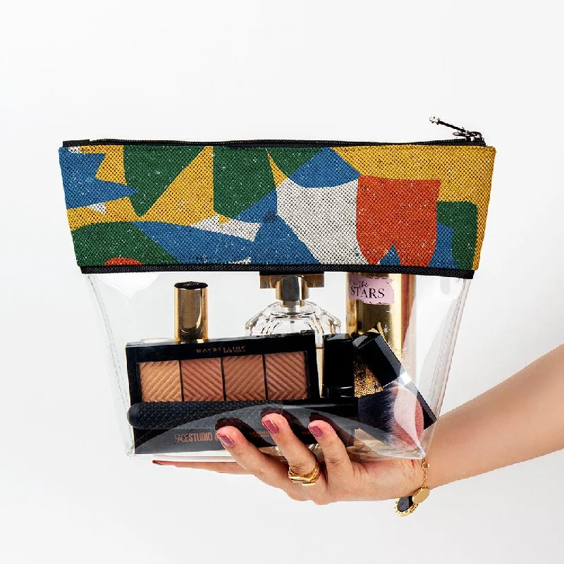 Vintage-inspired leather makeup bag with a brass clasp and tassellimpid Makeup Case Scatter