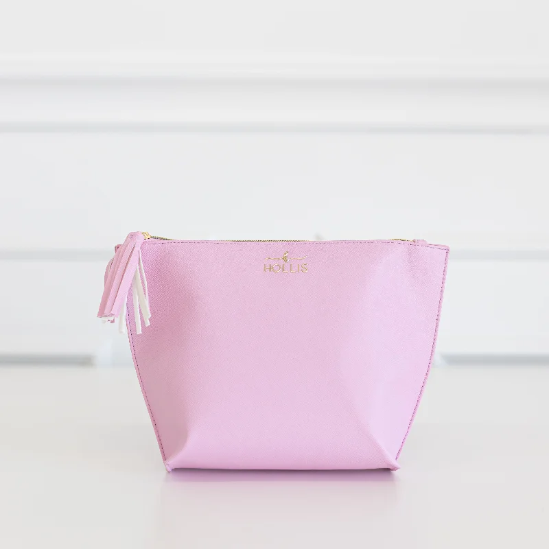 Convertible makeup bag that can be hung on a hook or laid flatPixie Pink Camilla