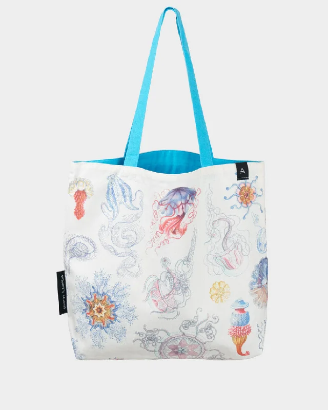 Leatherette tote bag with a quilted pattern and a magnetic snap closureHaeckel Jellyfish Canvas Shoulder Tote