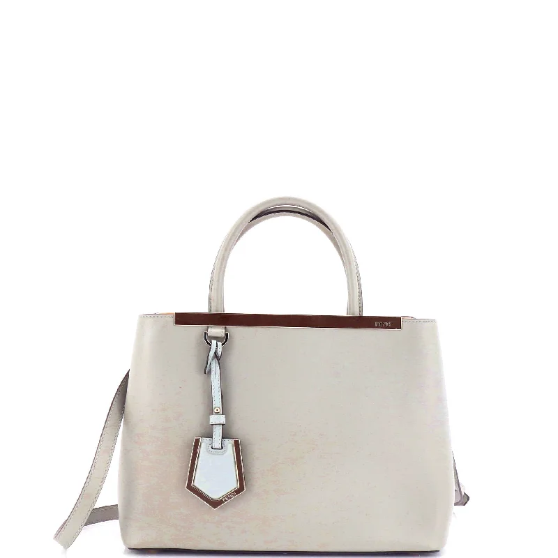 Women's leather satchel with a hand-stitched edge for a premium look2Jours Bag Leather Petite