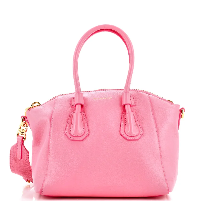 Convertible satchel that can be worn as a crossbody or shoulder bagAntigona Sport Bag Leather Mini