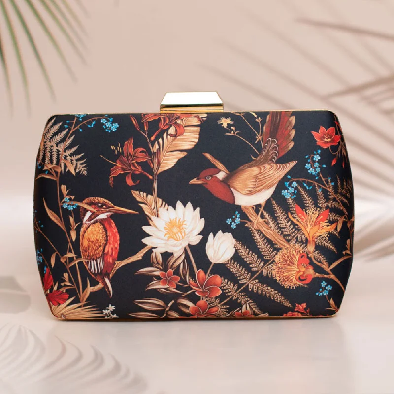 Leather evening bag with a gold - plated chain strap for a sophisticated lookBlack Birds Island Printed Clutch