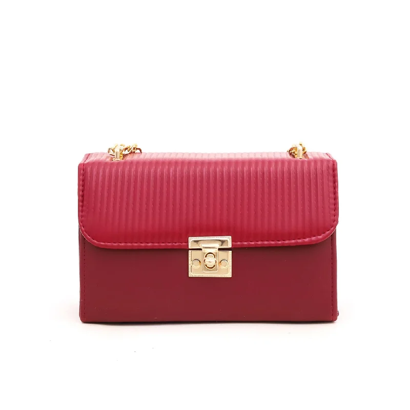 Leatherette shoulder bag with a quilted diamond pattern for sophisticationMaroon Formal Shoulder Bag P55287