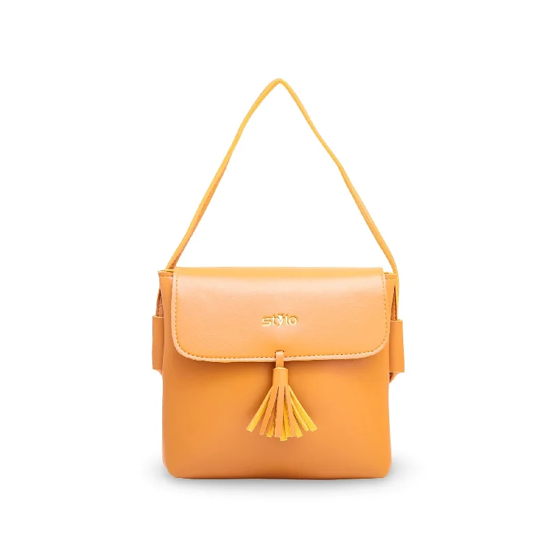 Color - blocked shoulder bag with bold primary colors for a trendy statementYellow Formal Shoulder Bag P56018